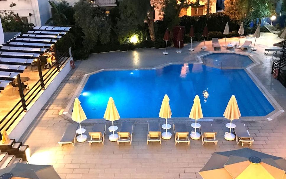 Pool Foto
