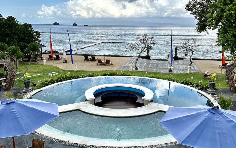 Pool Foto