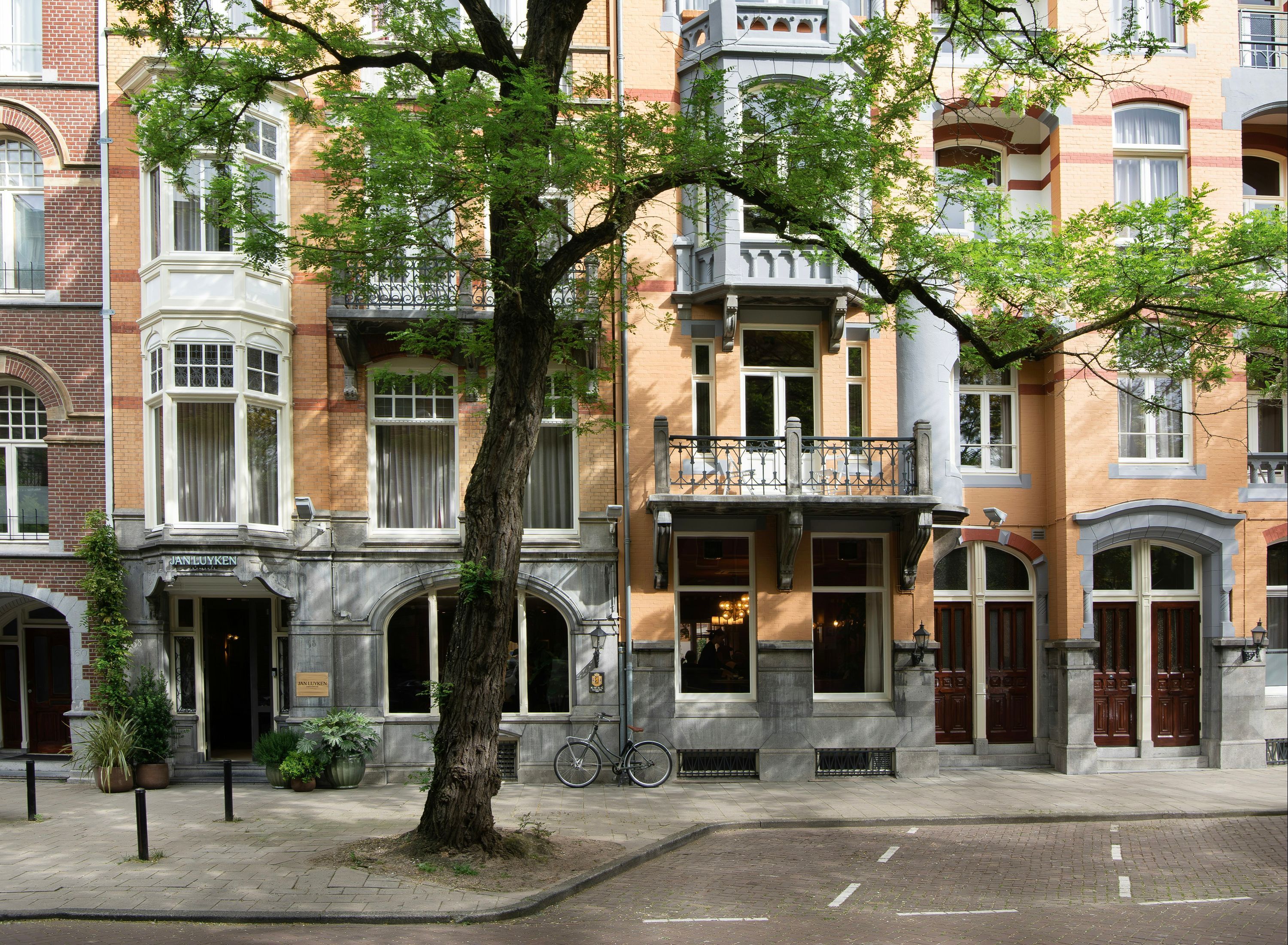 Byggnad