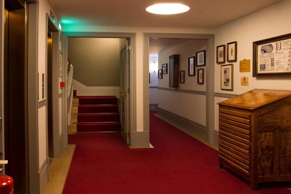 Hall
