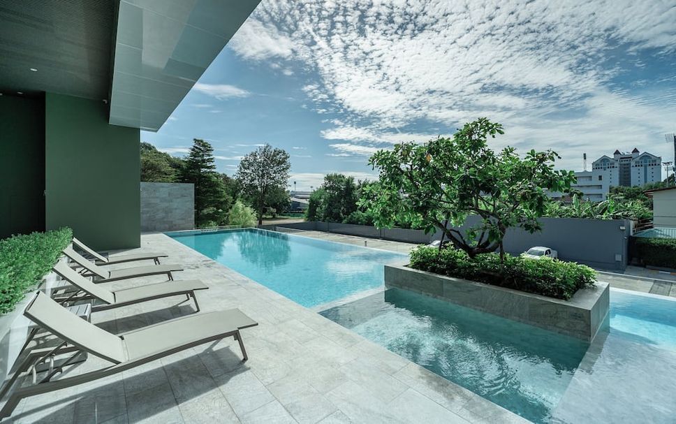 Pool Foto