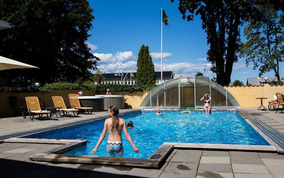 Pool Foto