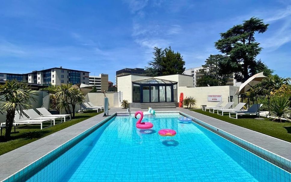 Pool Foto