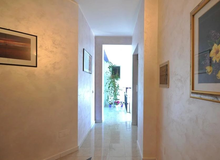 Hall Foto