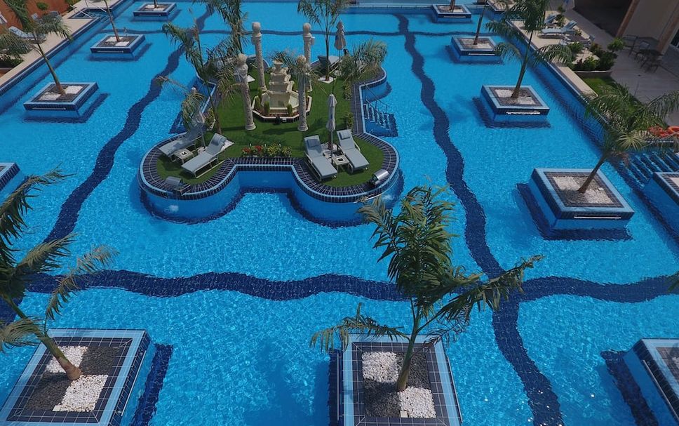 Pool Foto