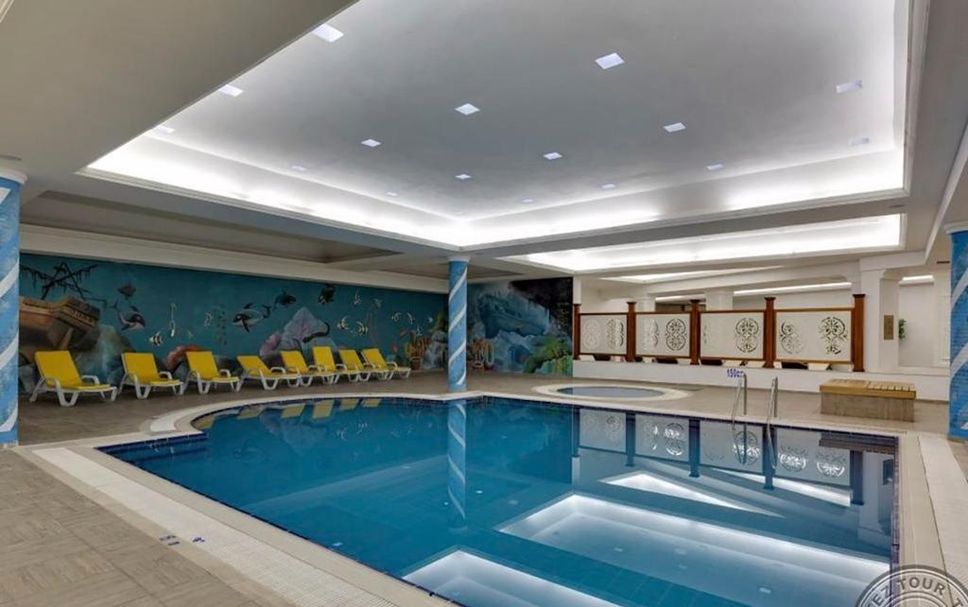 Pool Foto
