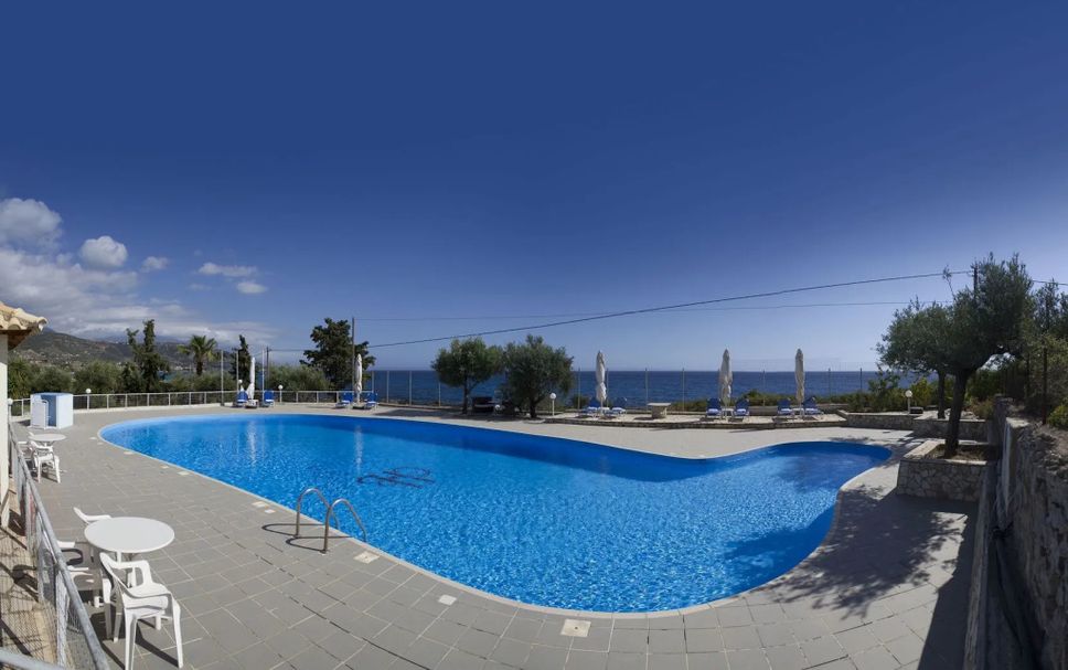 Pool Foto