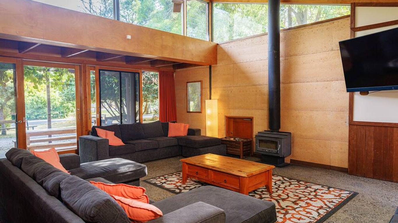 Grampians Eco Yha