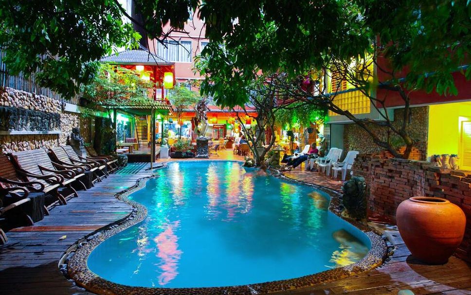 Pool Foto