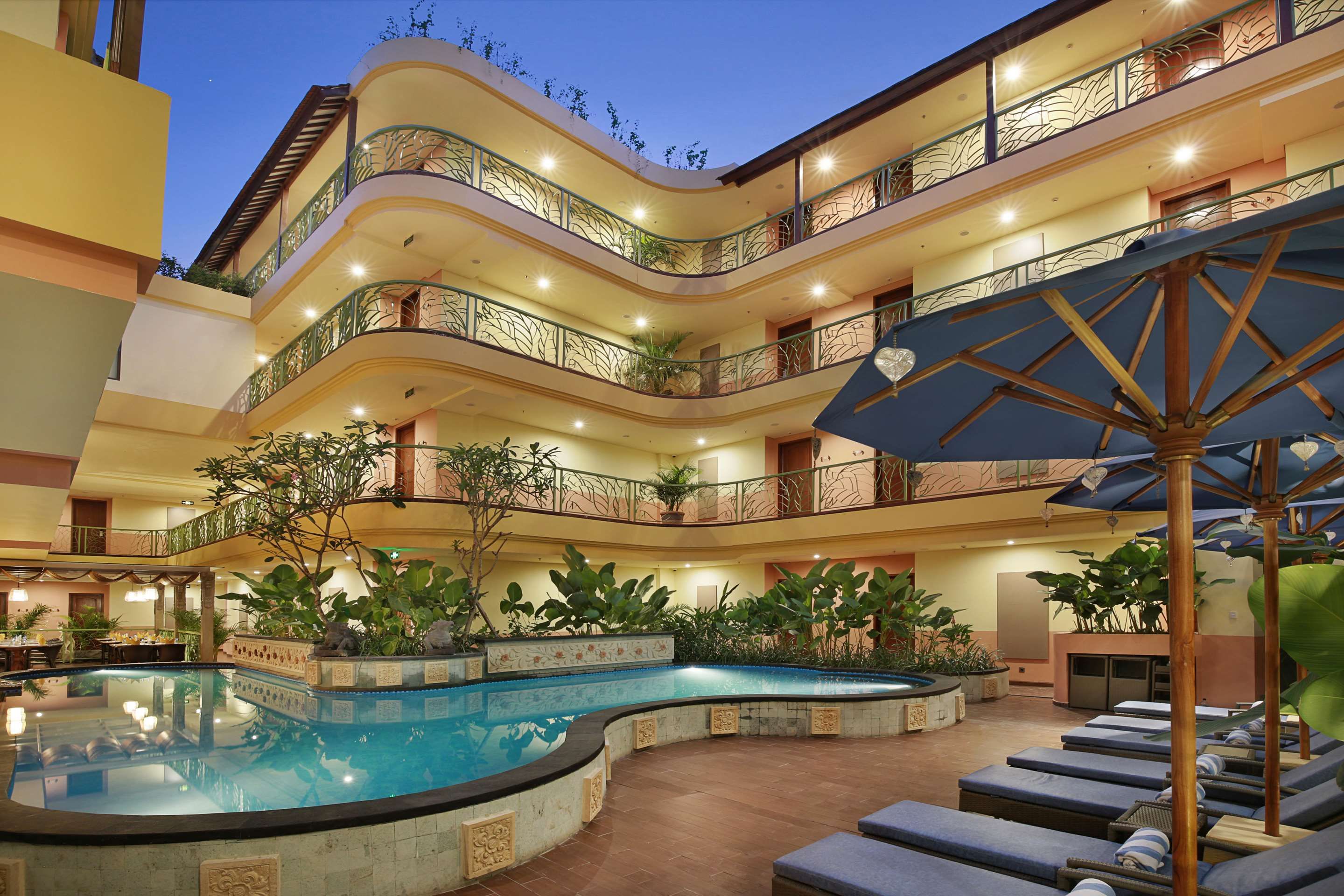 Pool