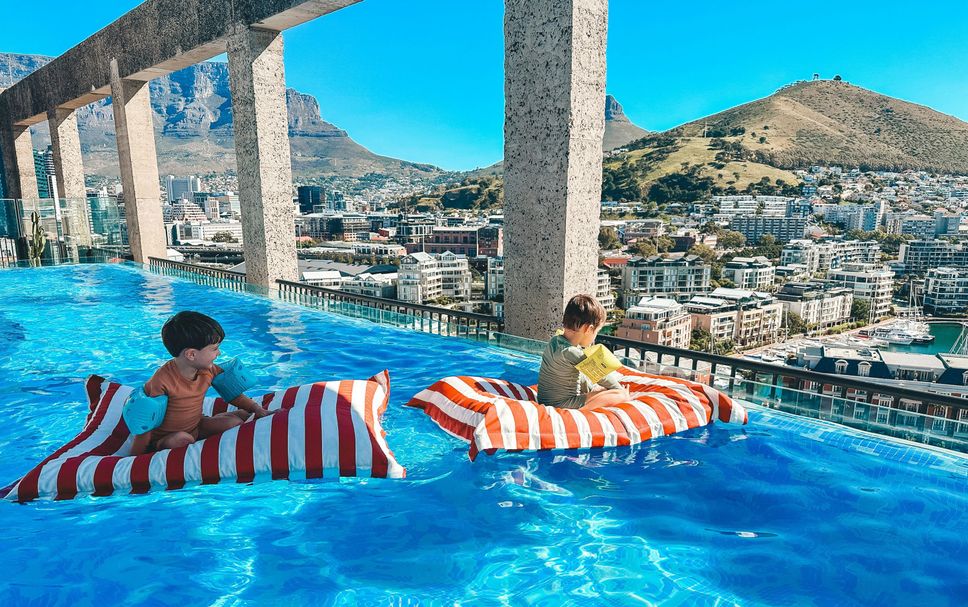 Pool Foto