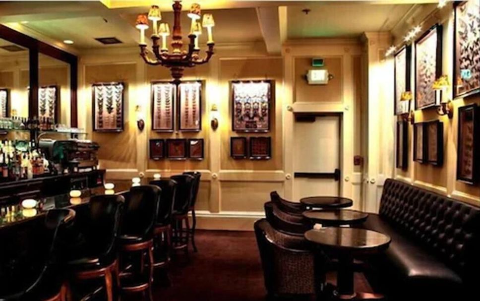 Bar Foto