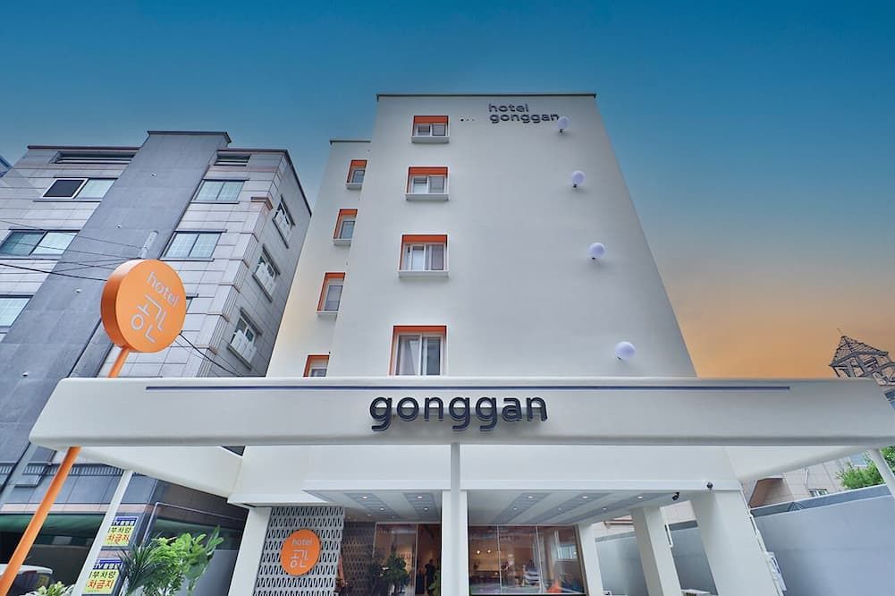 Byggnad