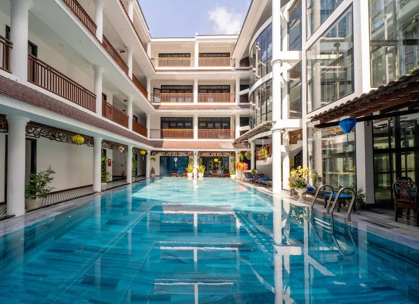 Pool Foto