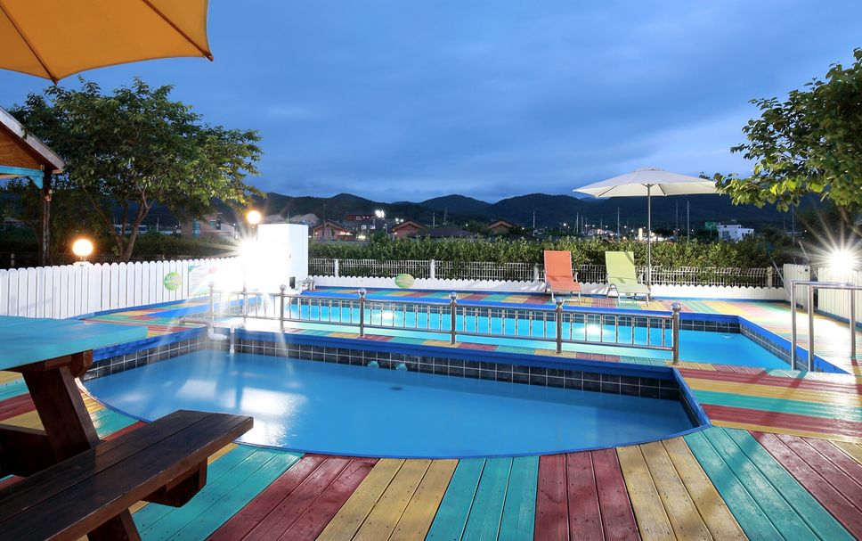 Pool Foto