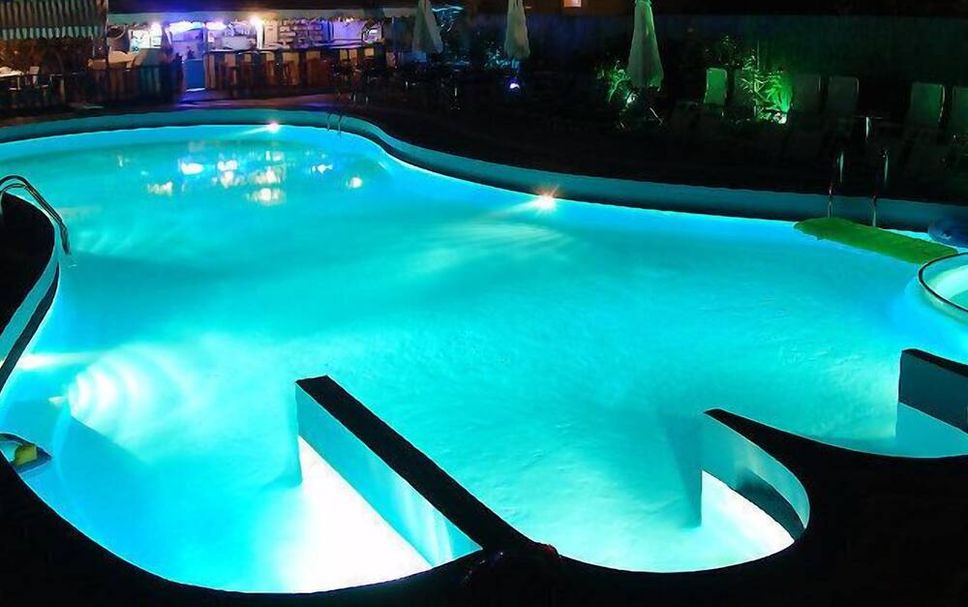 Pool Foto