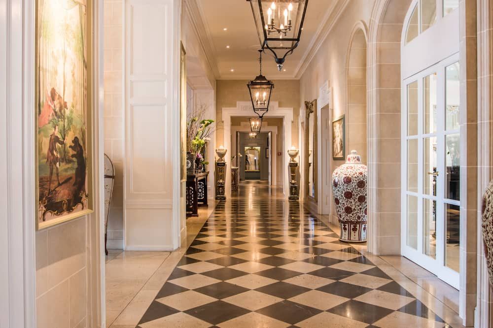 Hall