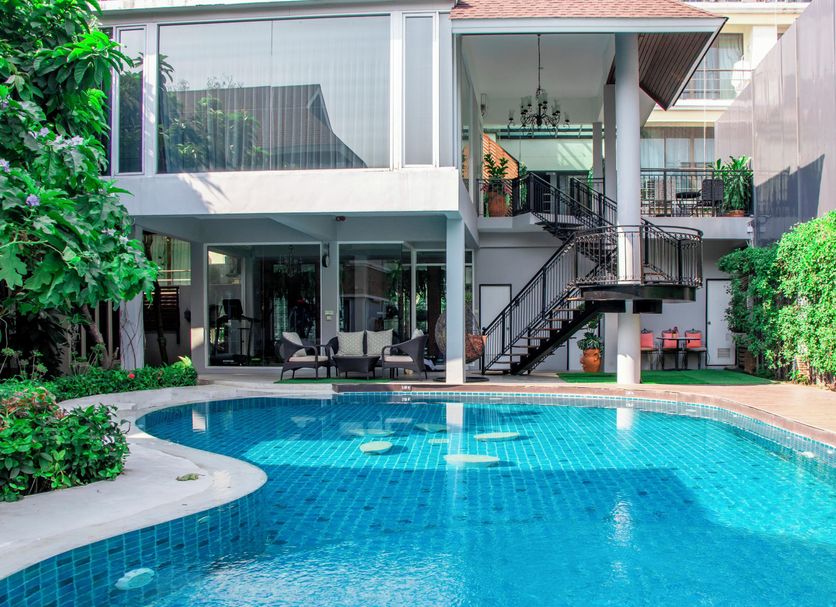 Pool Foto