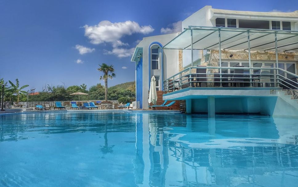 Pool Foto