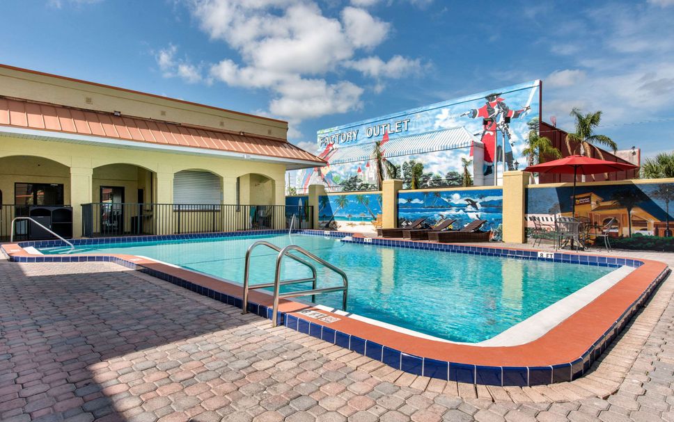 Pool Foto