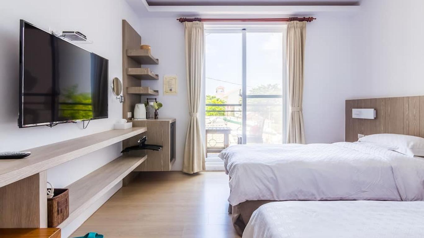 Kenting Farm Guest House & Our Fairyland B&B