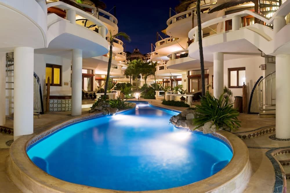 Pool Foto