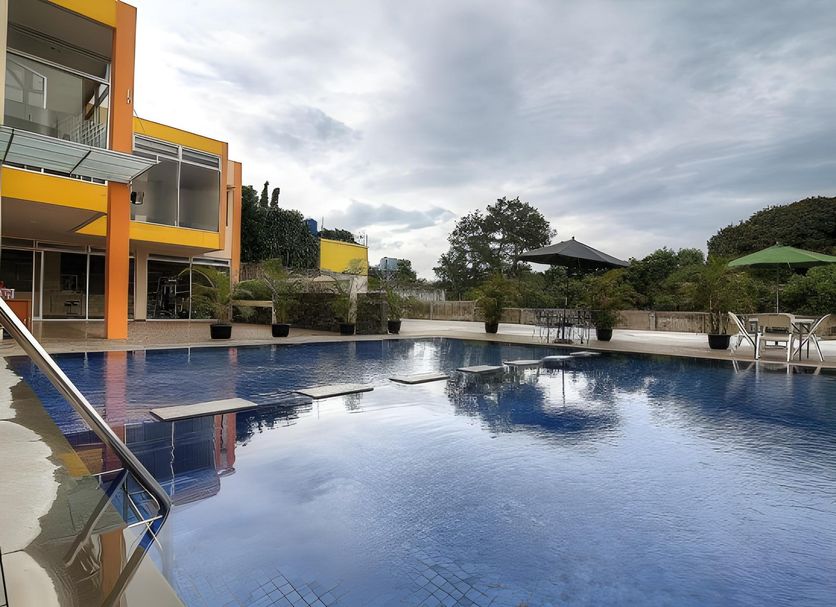 Pool Foto