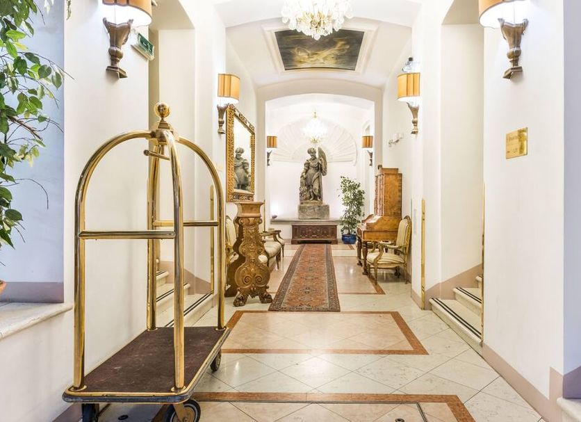 Hall Foto