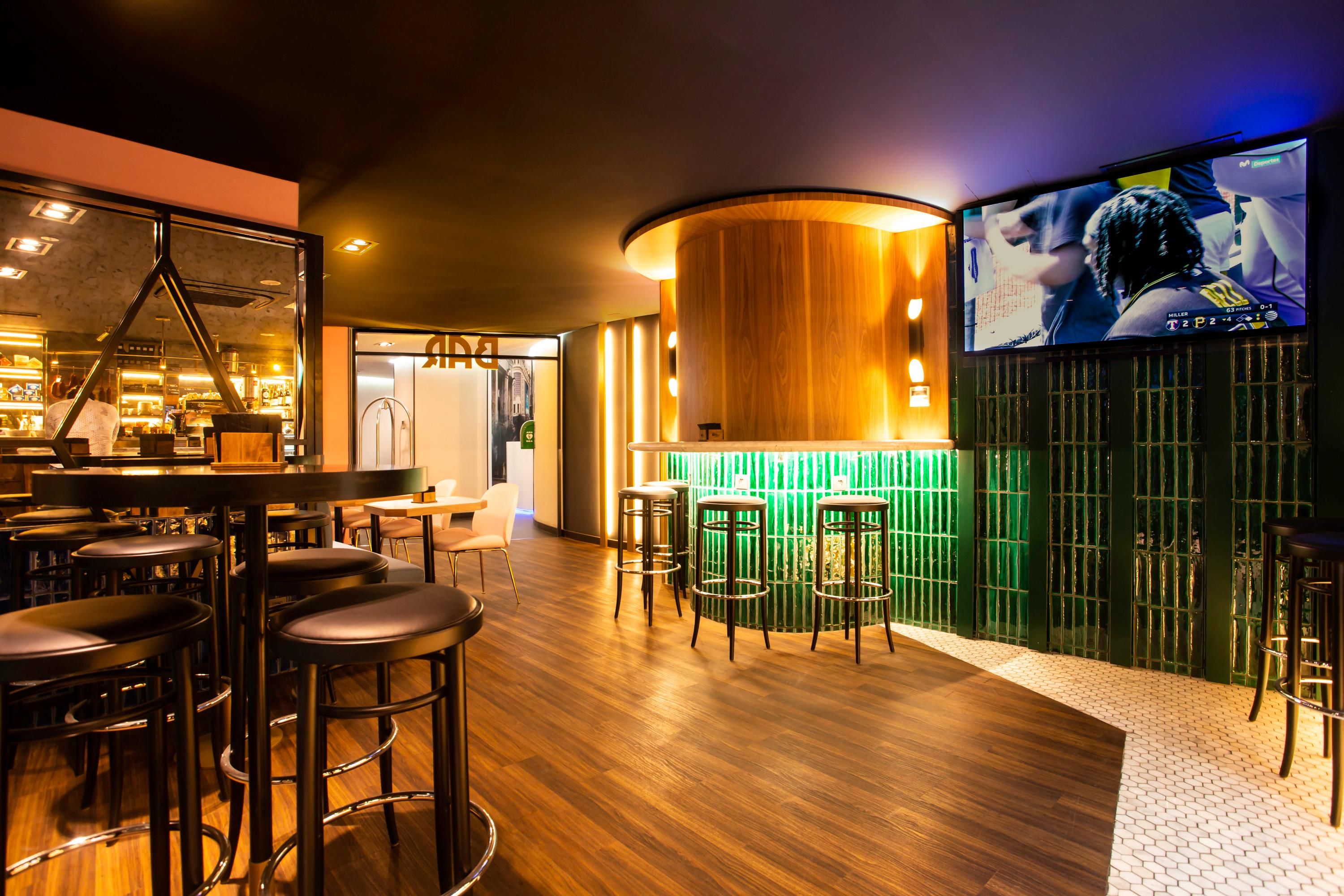Bar