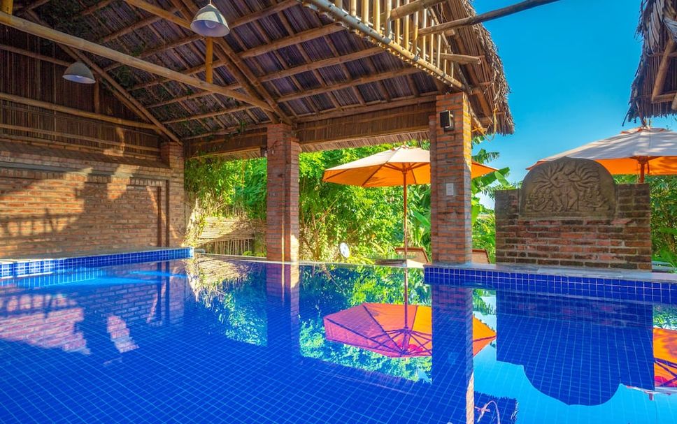 Pool Foto