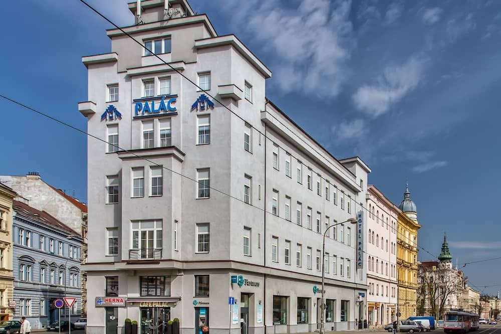 Byggnad