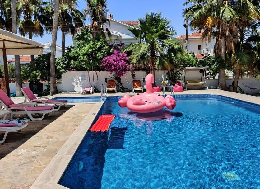 Pool Foto