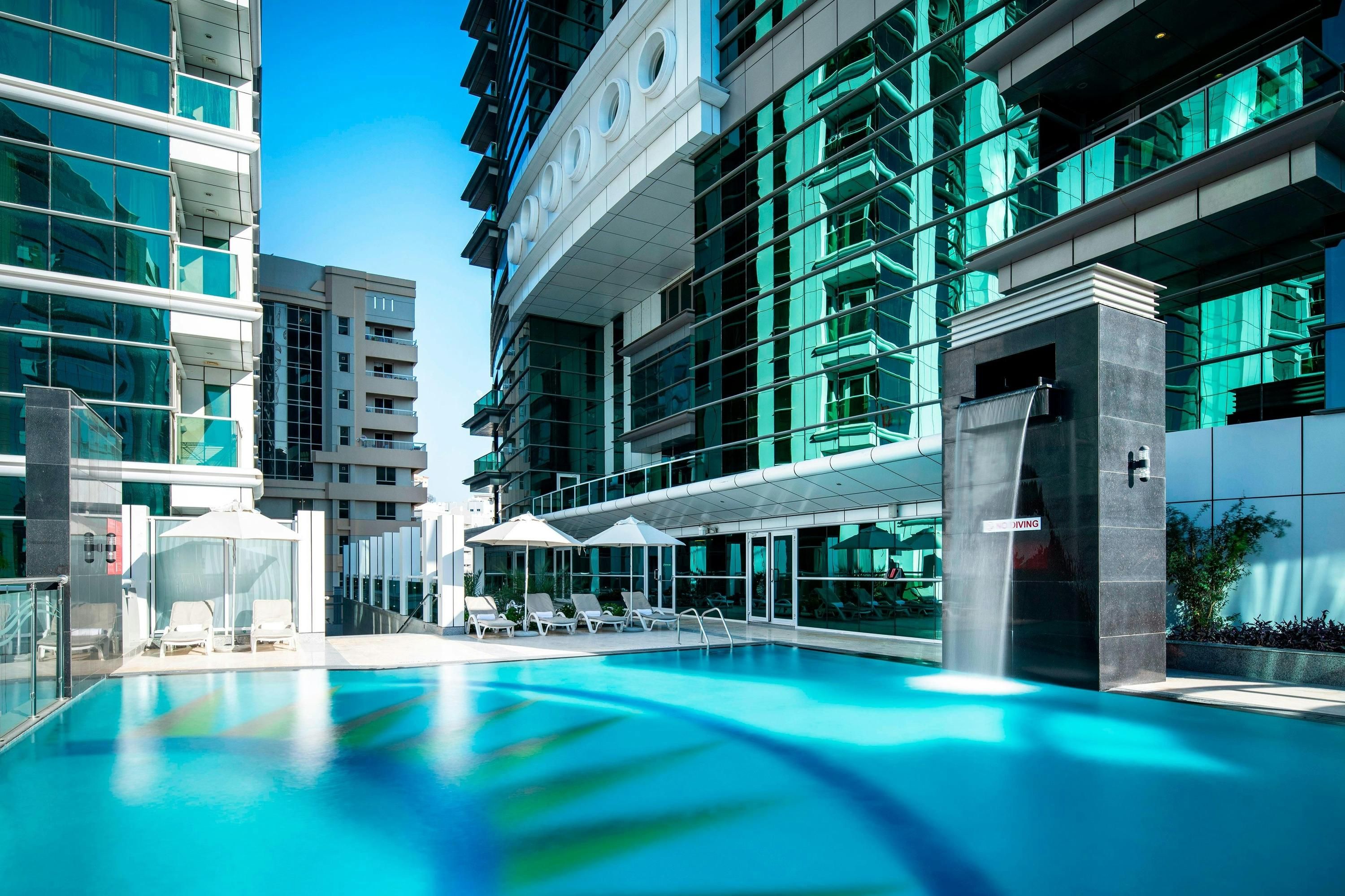 Pool Foto
