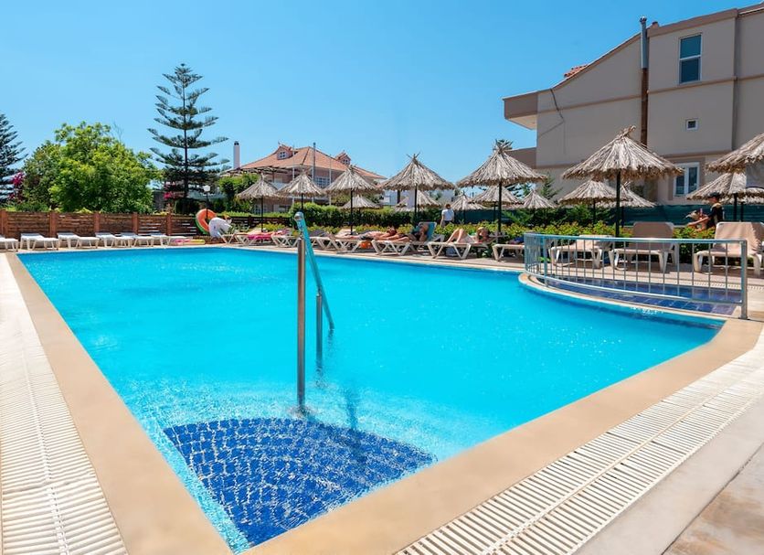 Pool Foto