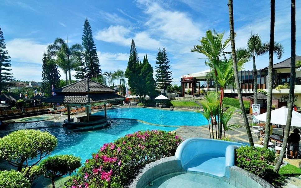 Pool Foto