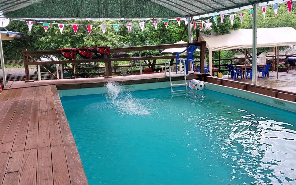 Pool Foto