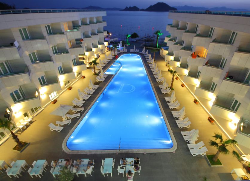 Pool Foto