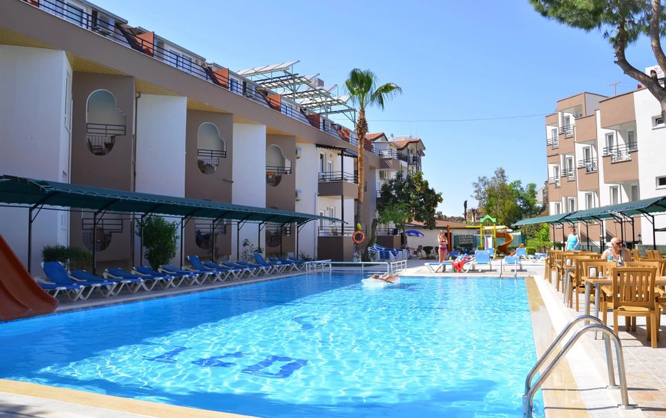 Pool Foto