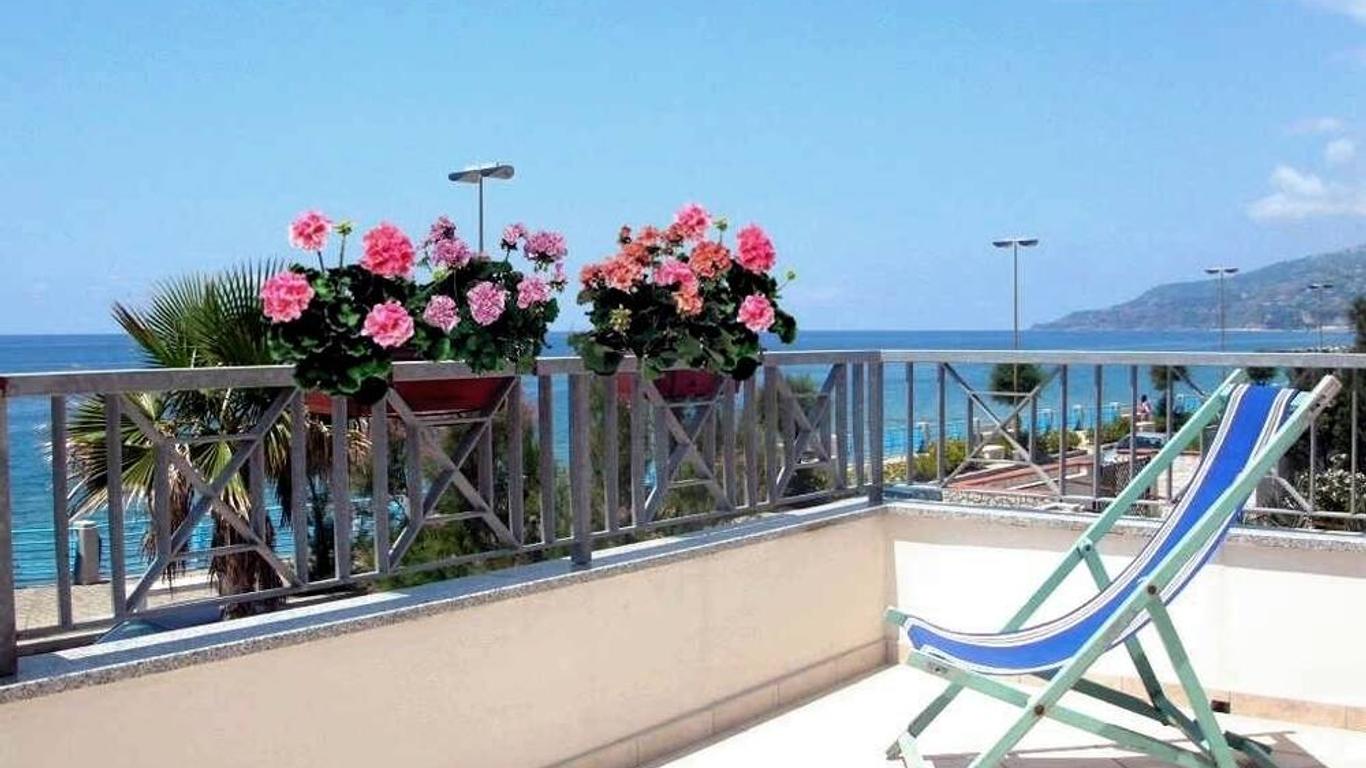 Hotel Sea Garden