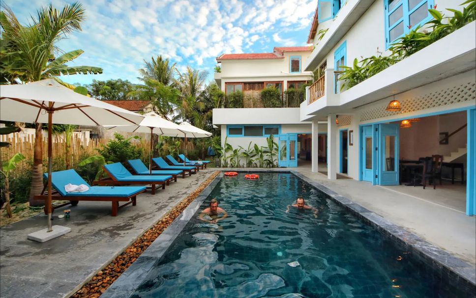 Pool Foto