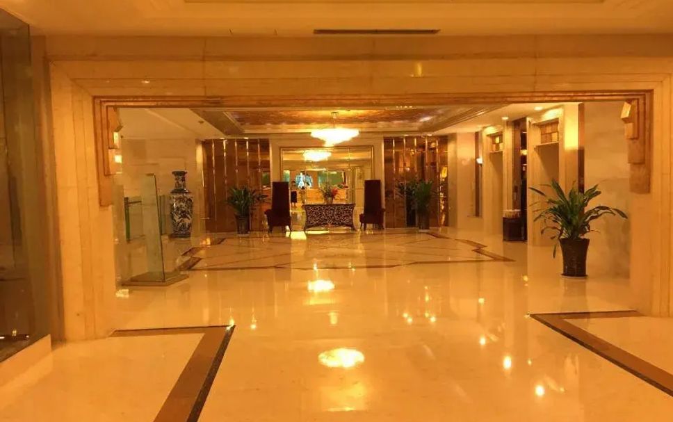 Hall Foto