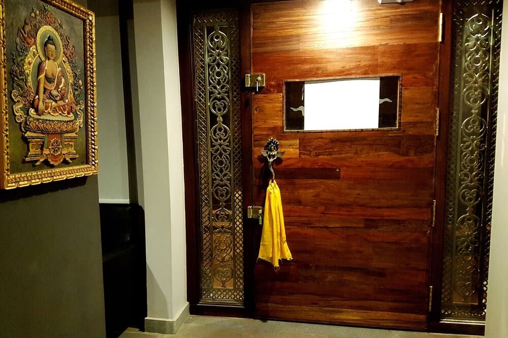 Hall