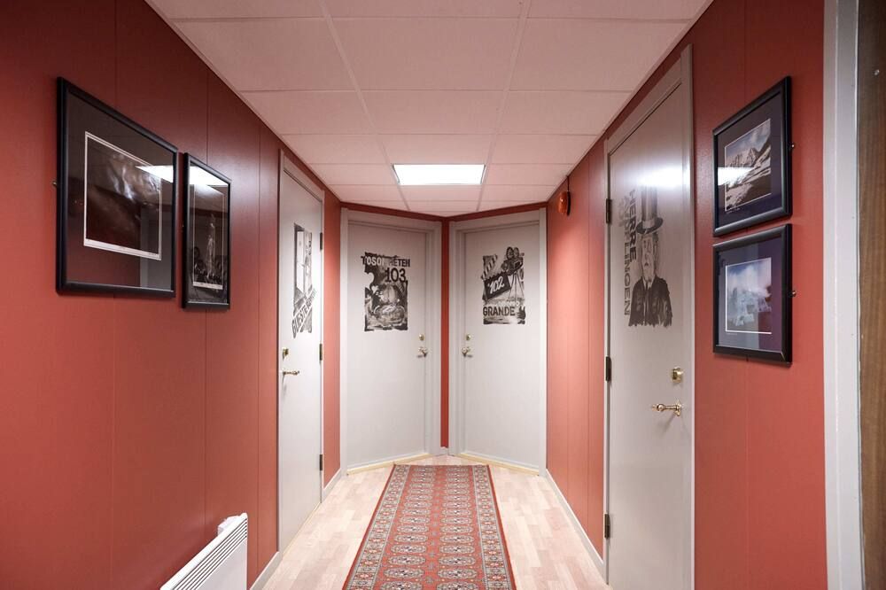 Hall
