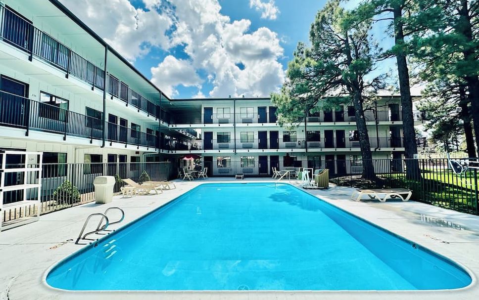 Pool Foto