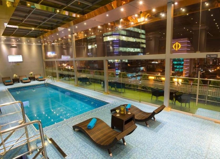Pool Foto
