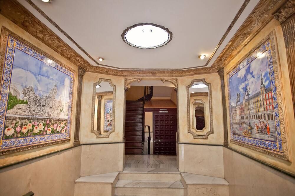 Hall Foto
