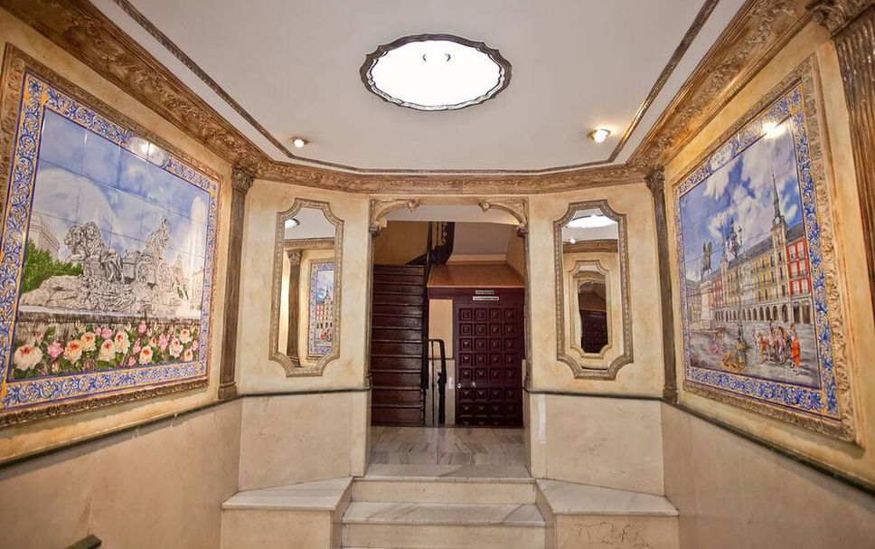 Hall Foto