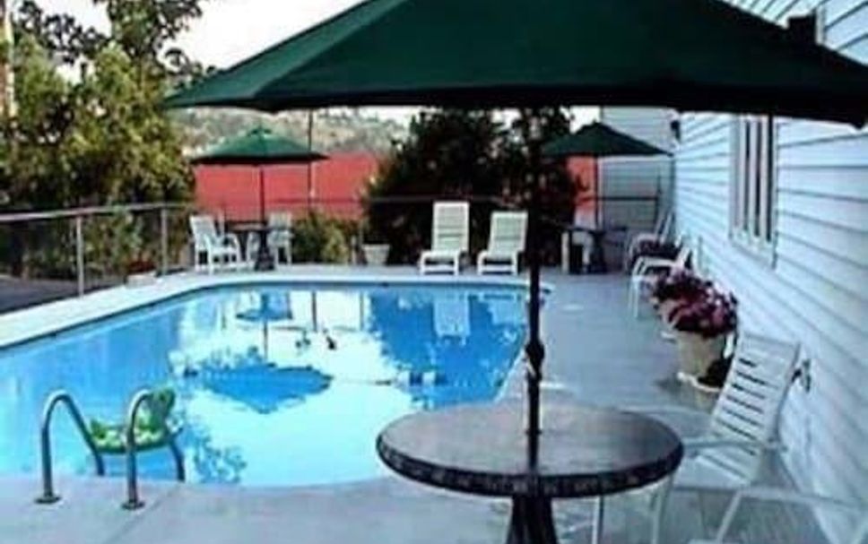 Pool Foto
