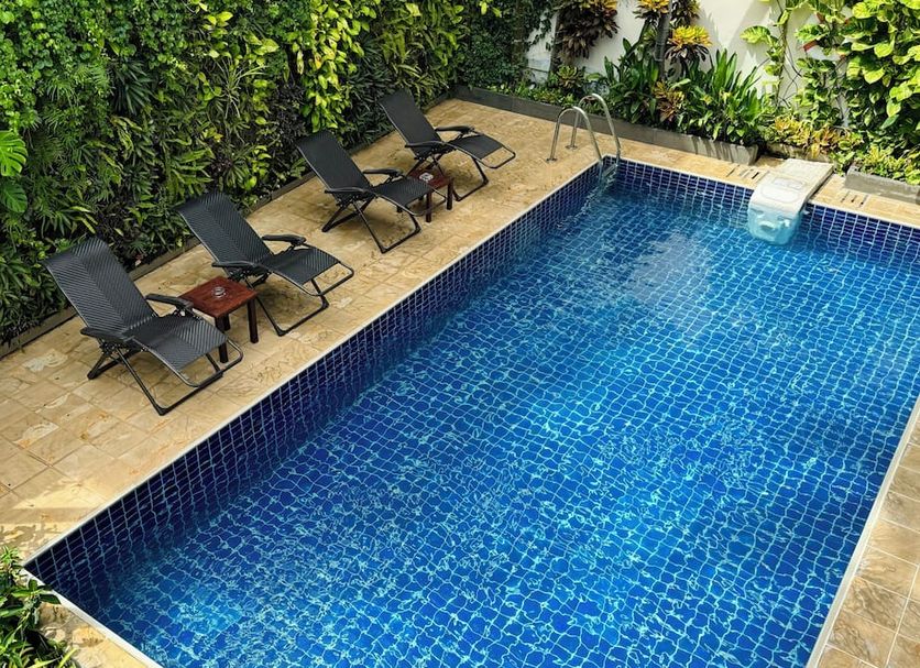 Pool Foto