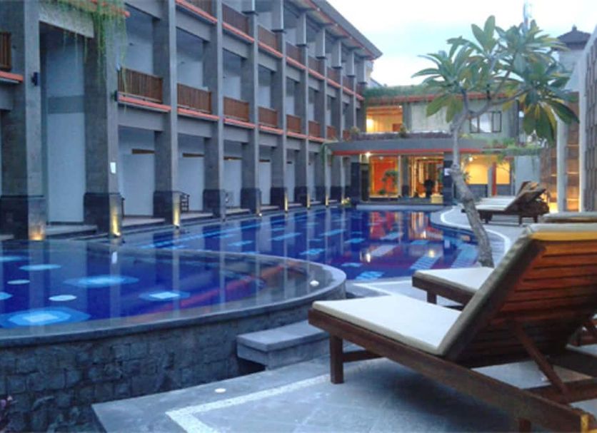 Pool Foto